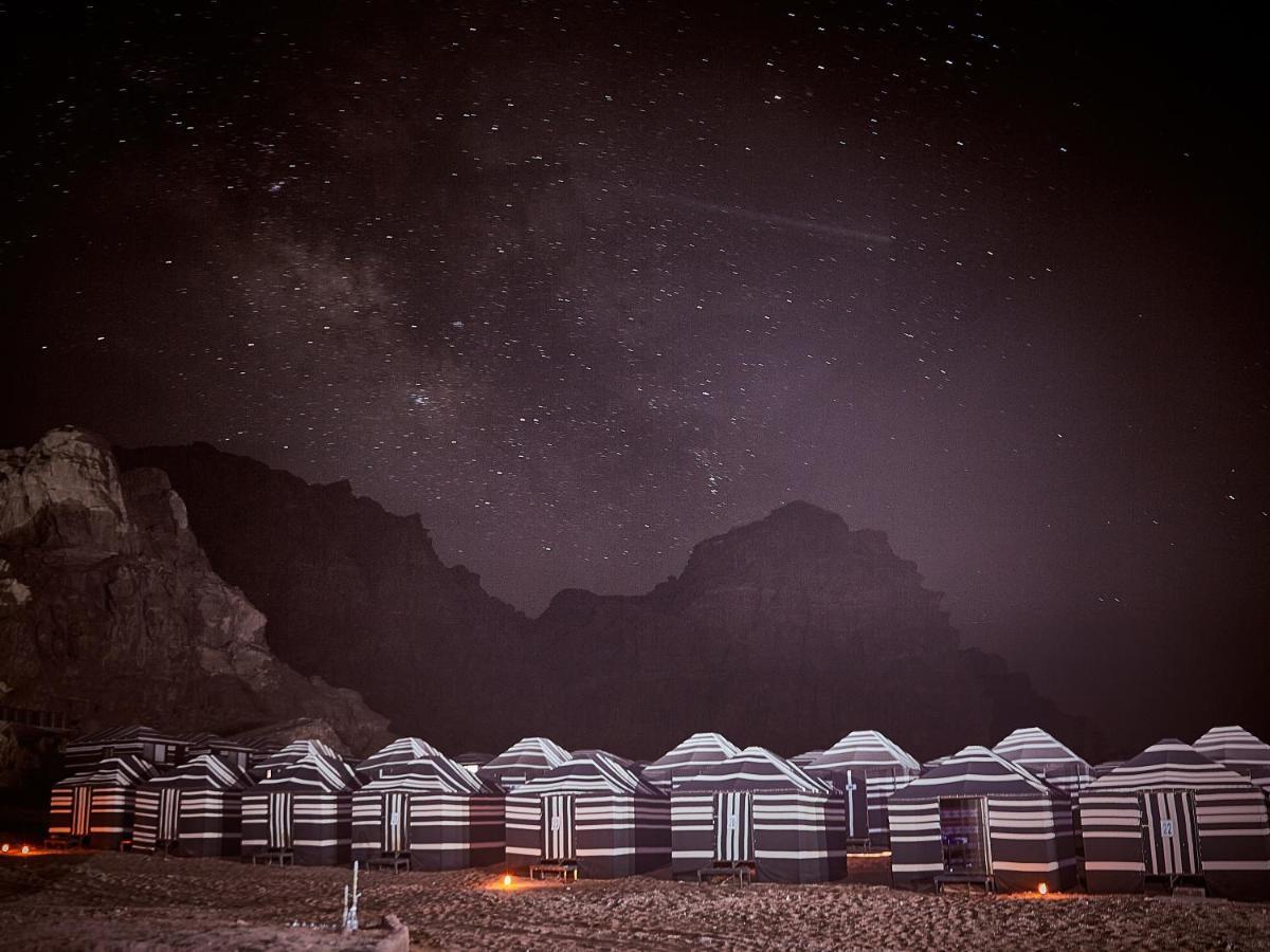 Wadi Rum Fig Tree Camp Exterior photo